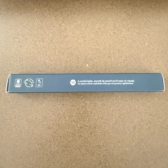 New Soshe Soft Glide Lip Pencil - Skinny Dip - Picture 5 of 11